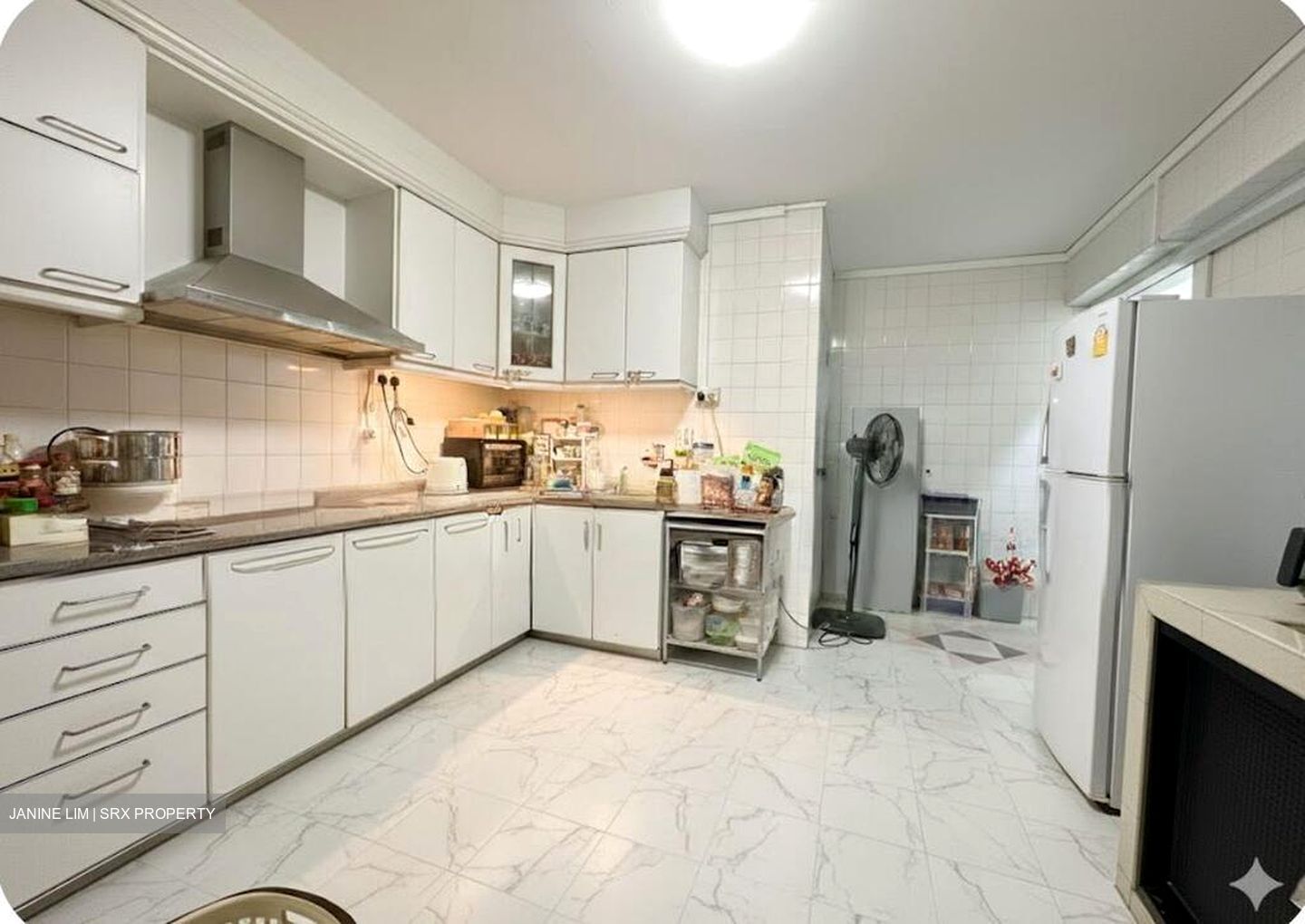 Blk 160 Yung Ping Road (Jurong West), HDB Executive #565778531